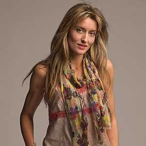 Personal Life and Relationships of Natascha Mcelhone