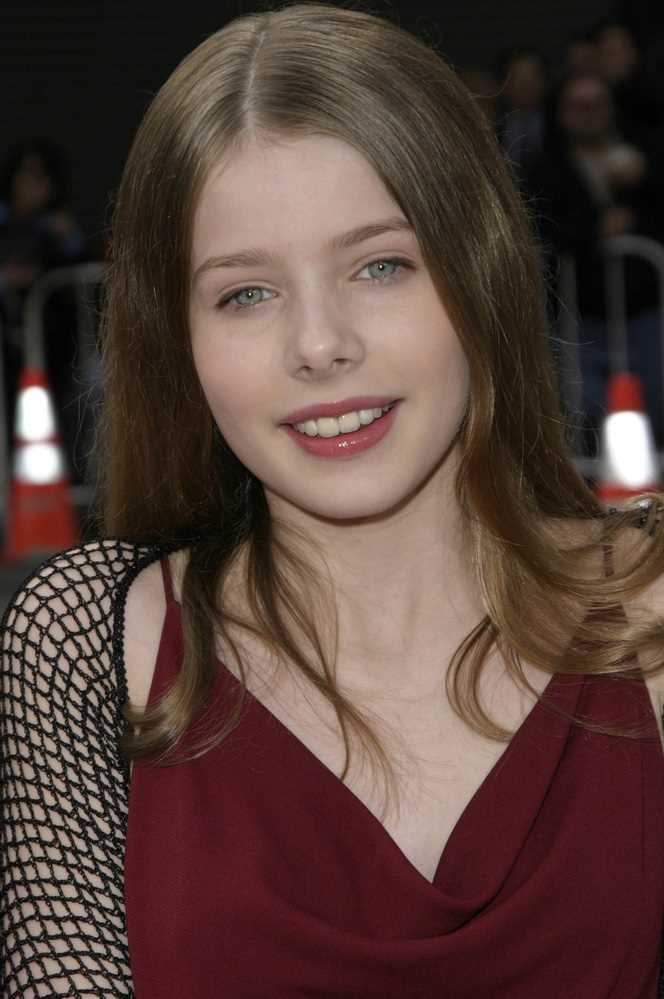 Rachel Hurd Wood: Biography, Age, Height, Figure, Net Worth