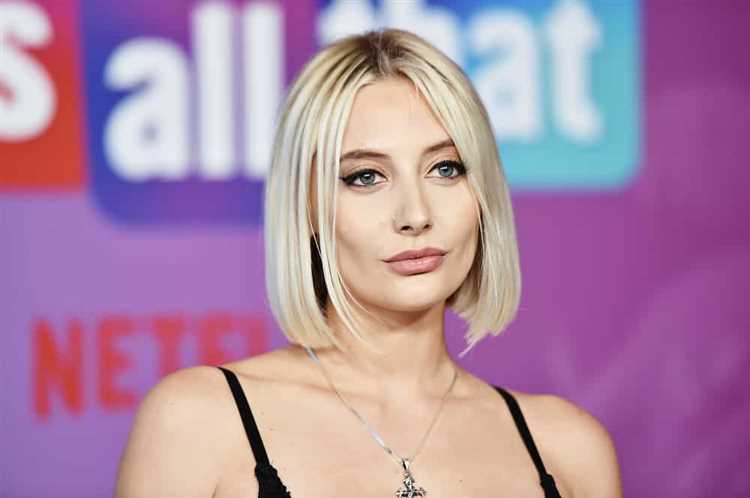 Roxie Luve: Biography, Age, Height, Figure, Net Worth