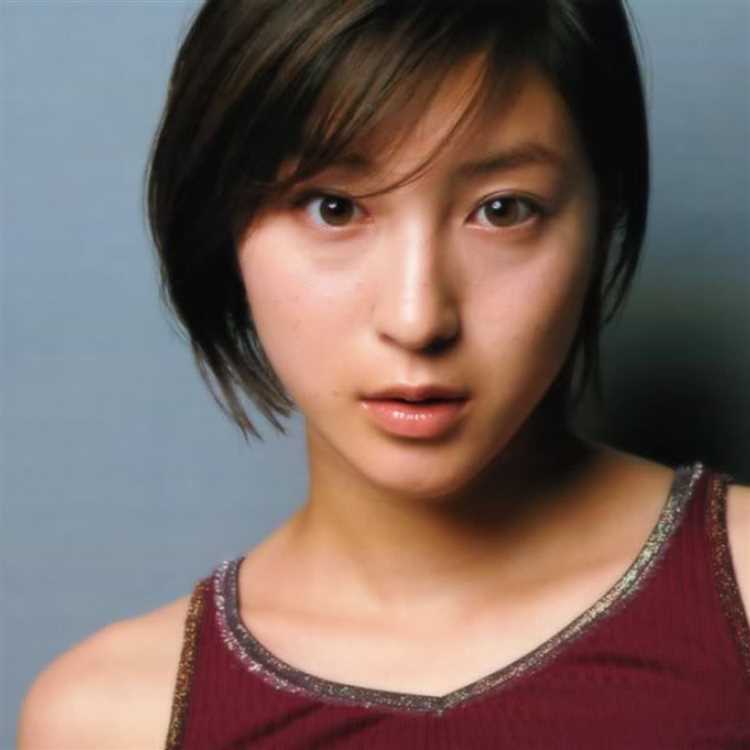 Ryoko Hirosue: Biography, Age, Height, Figure, Net Worth