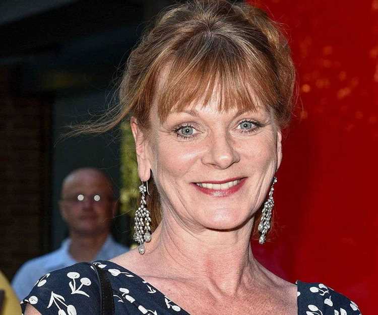 Samantha Bond: A Complete Biography