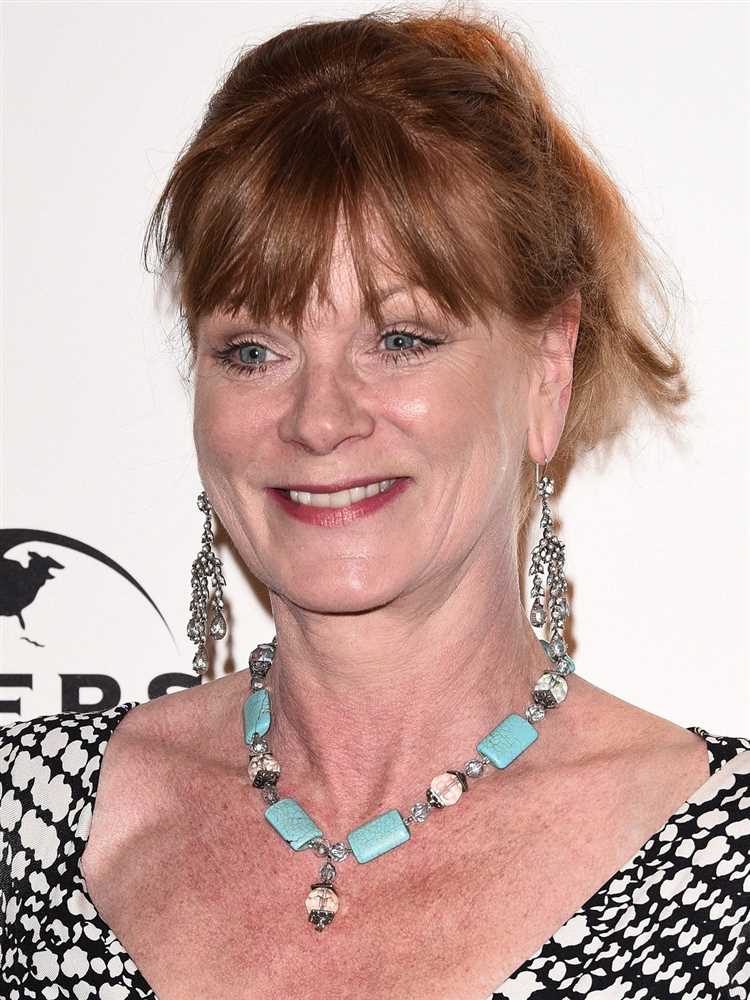 Samantha Bond: Biography, Age, Height, Figure, Net Worth