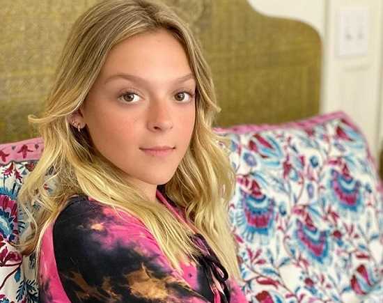 Sarah March: Biography, Age, Height, Figure, Net Worth