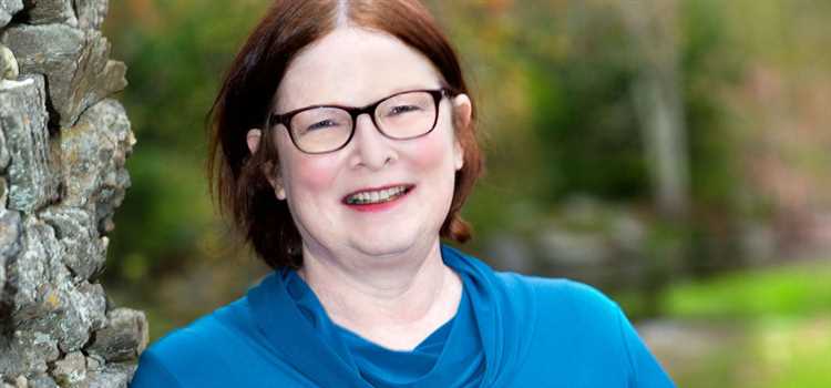 Sheila Connolly: Biography, Age, Height, Figure, Net Worth