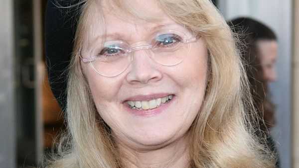 Shelley Long: Biography, Age, Height, Figure, Net Worth