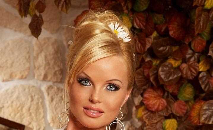 Silvia Saint: Biography, Age, Height, Figure, Net Worth