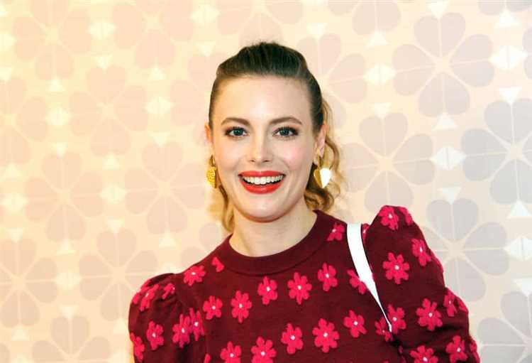 Sonia Lemon: Biography, Age, Height, Figure, Net Worth