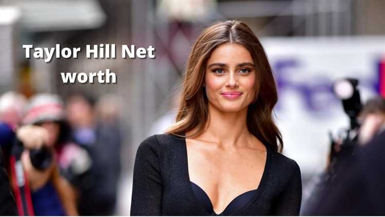 Taylor Hill: Biography, Age, Height, Figure, Net Worth