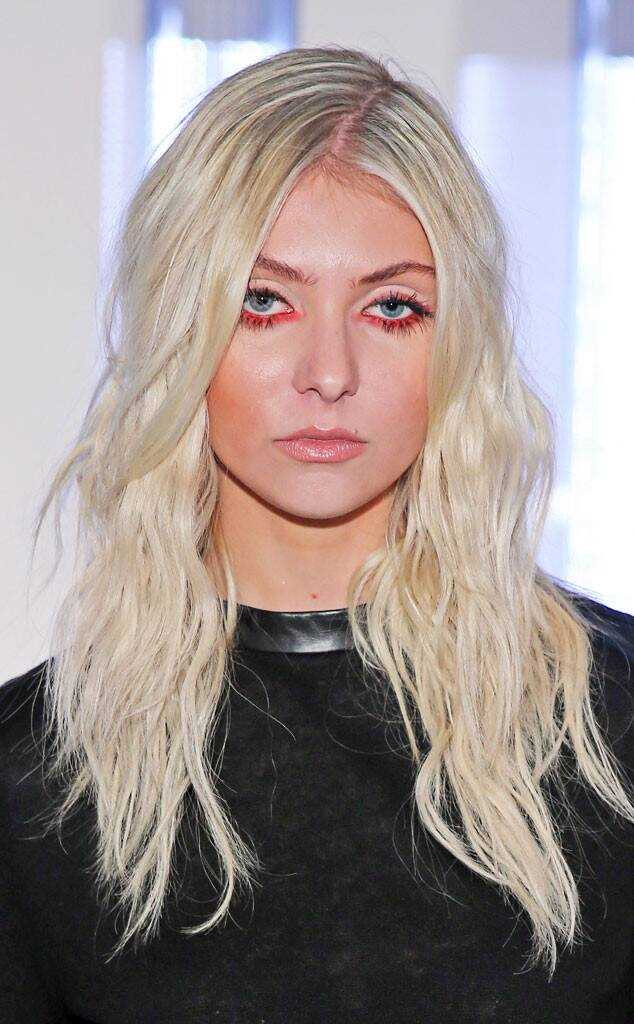 Taylor Momsen: Biography, Age, Height, Figure, Net Worth