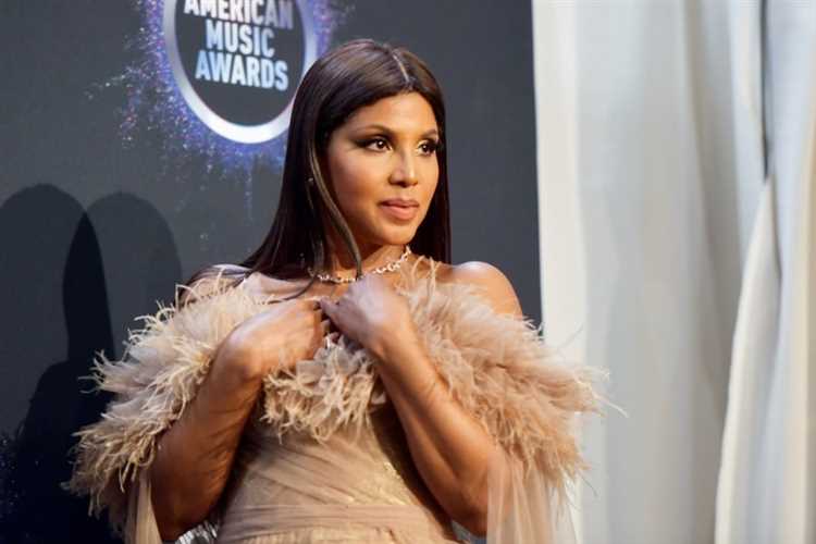 Toni Braxton: Biography, Age, Height, Figure, Net Worth