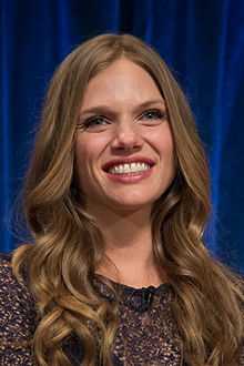 Tracy Spiridakos: A Complete Biography, Age, Height, Figure, and Net ...