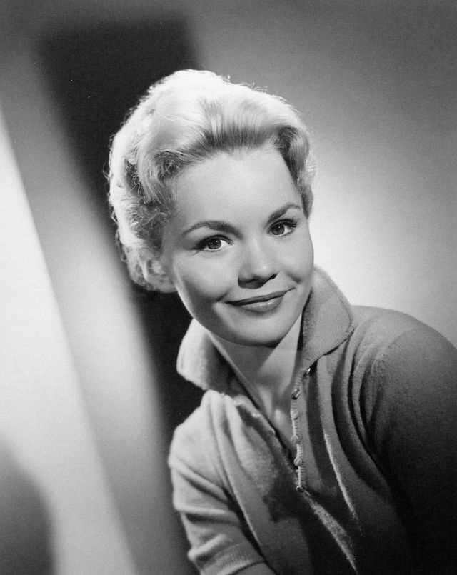 Tuesday Weld: Biography, Age, Height, Figure, Net Worth