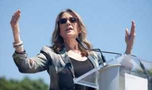 Marianne Williamson: Biography, Age, Height, Figure, Net Worth