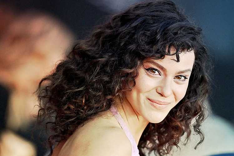 May Calamawy: Biography, Age, Height, Figure, Net Worth
