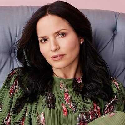 Andrea Corr: Biography, Age, Height, Figure, Net Worth