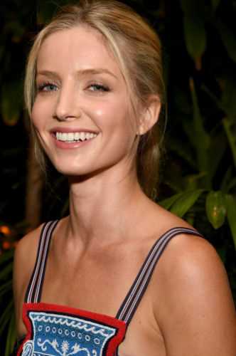 Annabelle Wallis - A Talented Actress Worth Knowing About 