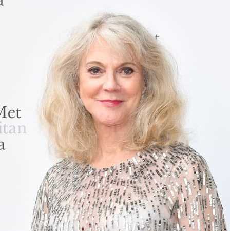 Blythe Danner: Biography, Age, Height, Figure, Net Worth