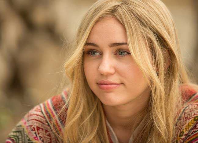 Brandi Cyrus: Biography, Age, Height, Figure, Net Worth