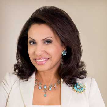 How tall is Brigitte Gabriel?