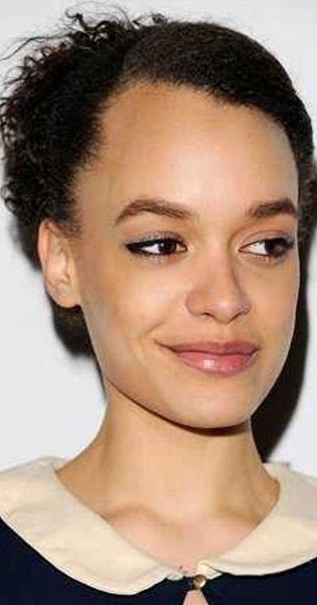 Britne Oldford: Biography, Age, Height, Figure, Net Worth