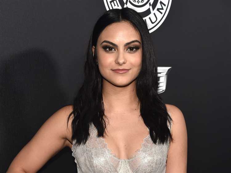 Camila Mendes: Biography, Age, Height, Figure, Net Worth