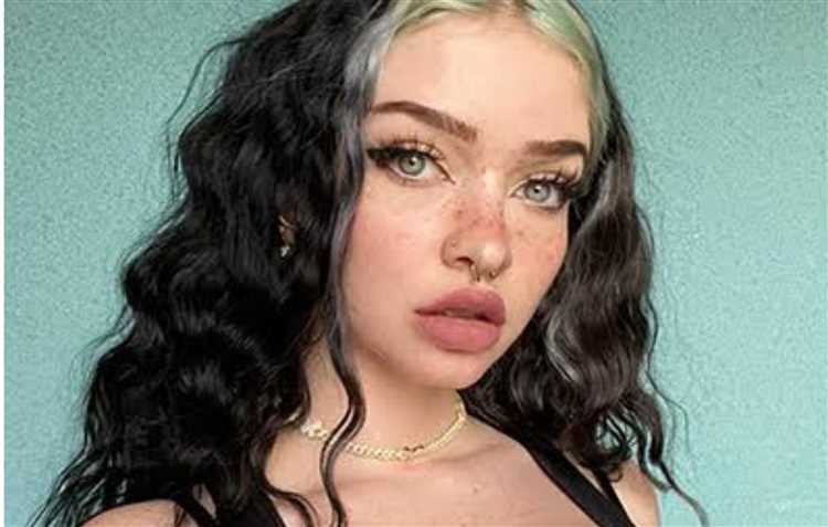 Candy White: Biography, Age, Height, Figure, Net Worth