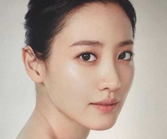 Claudia Kim: Biography, Age, Height, Figure, Net Worth