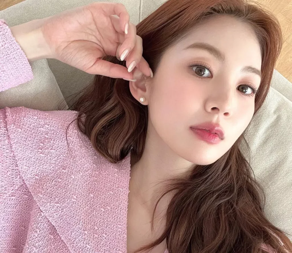 Chae An: Biography, Age, Height, Figure, Net Worth