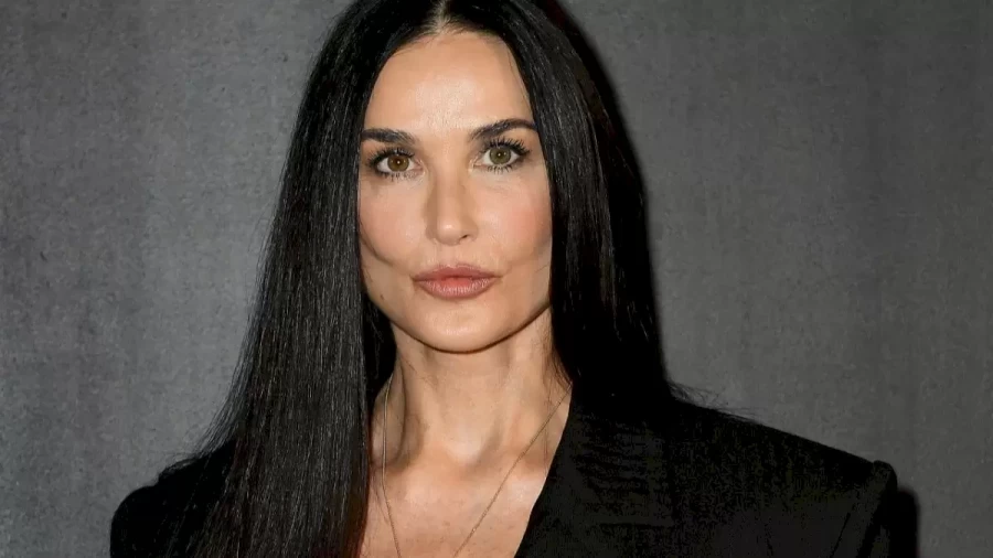 Demi Moore: Biography, Age, Height, Figure, Net Worth