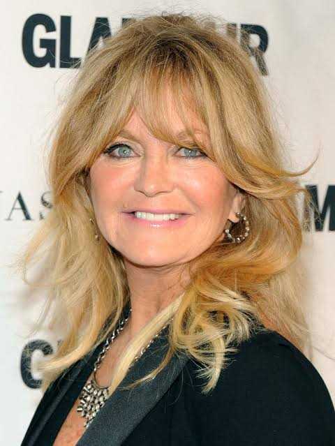 Goldie Hawn: Biography, Age, Height, Figure, Net Worth