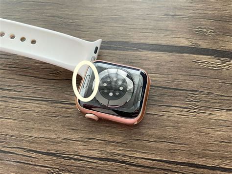  Caring for Your Apple Watch's Velcro Strap: Tips and Tricks 