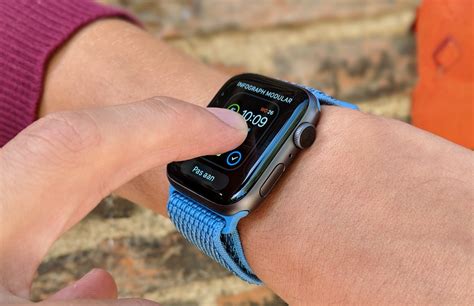  Choosing the Best Approach: Factors to Consider When Connecting Apple Watch to Multiple iPhones 