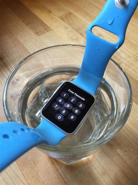  Frequently Asked Questions about Using Apple Watches in Water 