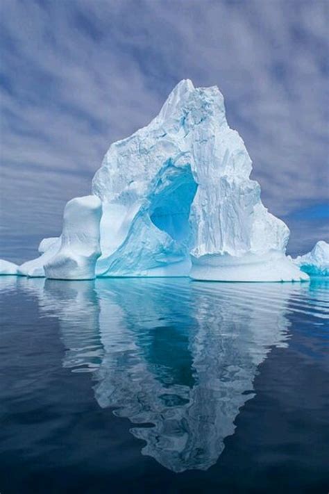  Icebergs: Magnificent Creations of Nature 