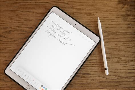  Pairing Apple Pencil with iPad Air 2019 via Bluetooth 