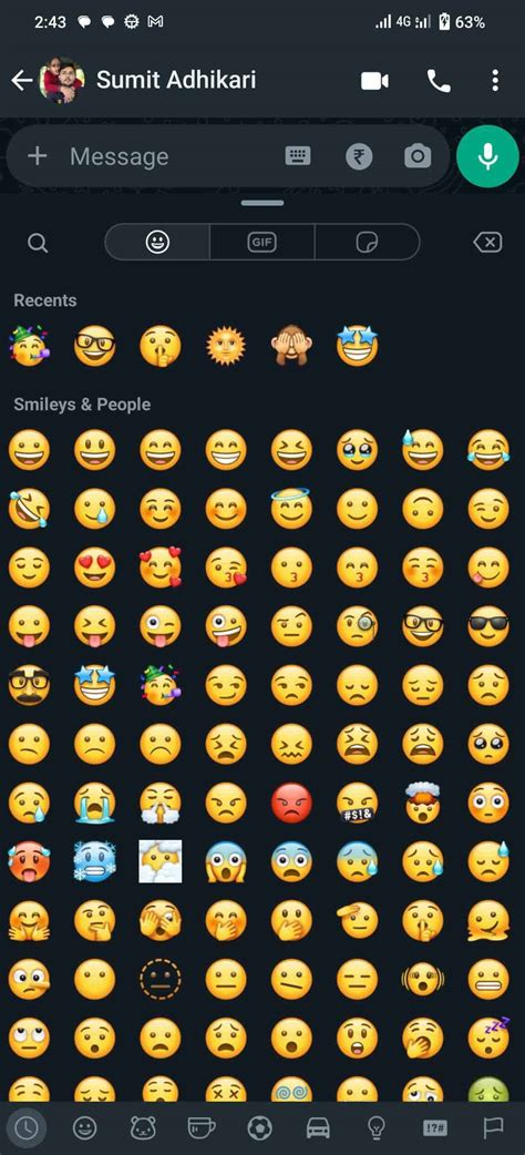  Personalizing Your Emoji Keyboard Settings 