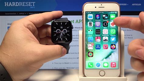  Understanding the Reasons Behind the Apple Watch's Screen Rotation 