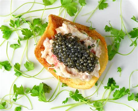 A Delectable Pairing: Exploring the Art of Combining Crab and Caviar