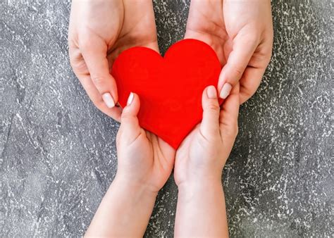 A Heartwarming Connection: A Mother and Daughter Bond in a Dream