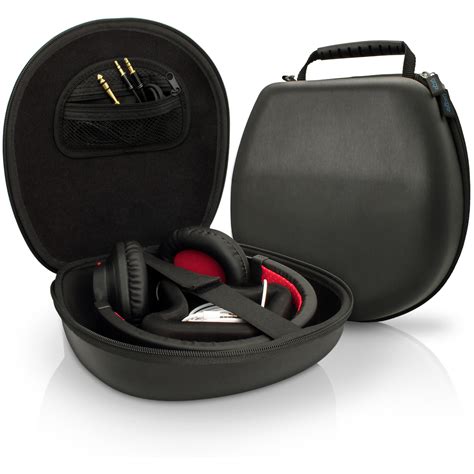A Perfect Fit: Customized Cases for Every Headphone Size