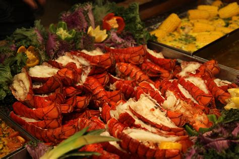 A Seafood Feast: Indulging in the Art of Seafood Buffets