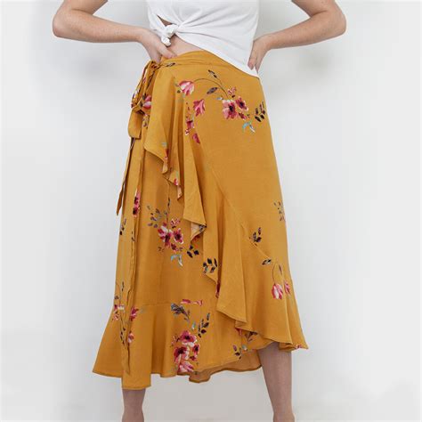 Alluring and Versatile: The Wrap Skirt