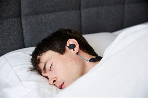 Alternative Options: Safe Alternatives to Using Headphones While Sleeping