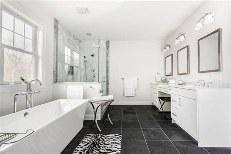 An Exquisite Retreat in the Bathroom