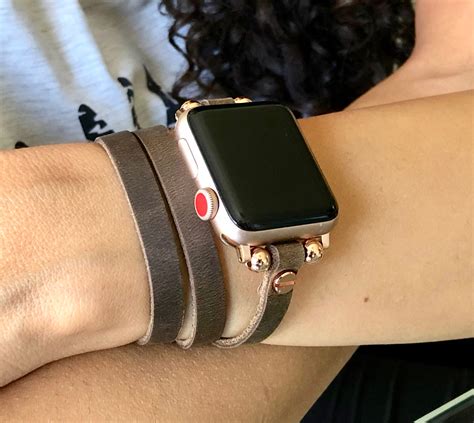 Authenticating the Apple Watch's band and strap materials