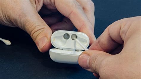 Charging AirPods Case: A Complete Guide