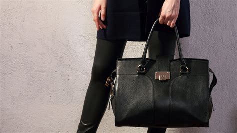 Choosing the Perfect Handbag for Every Event