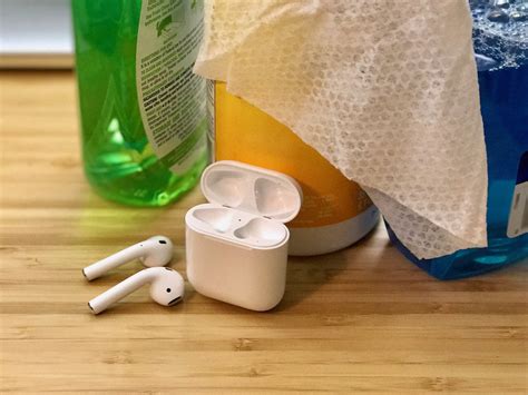 Cleaning AirPods: Keeping Them in Peak Condition