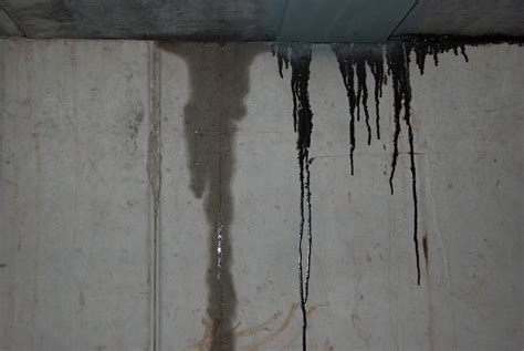 Common Causes of Water Leakage from the Upper Surface of a Building