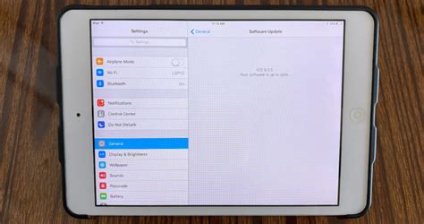 Common issues faced when updating an older Apple tablet to the latest operating system software version